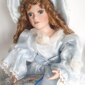 Muñeca de porcelana &quot;Louise&quot; de la colección Knightsbridge. Muñeca de porcelana vintage, edición limitada y rara para coleccionistas (94)