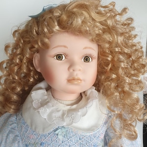 Muñeca de porcelana &quot;Courtney&quot; de 51 cm (20&quot;) de la Colección Leonardo. Muñeca de porcelana vintage de colección de edición limitada (45)