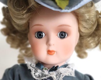 Poupée D'Artiste De Collection En Porcelaine - 53 Cm - Excellent État - Sans Marque