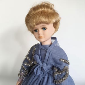 Porcelain Doll 18&quot;(46cm), Vintage Limited Edition Collector’s Porcelain Doll (37)