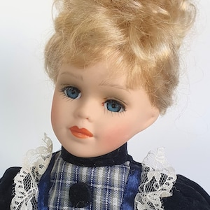 Porcelain Doll 12&quot; (30cm) Vintage Limited Edition Collector’s Porcelain Doll, Small & Cute (27)
