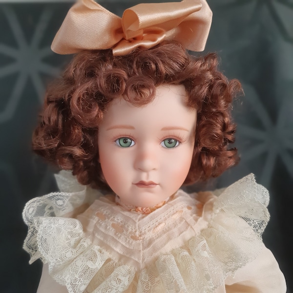 Poupée Ancienne/vintage En Bakélite Des Années 50 - Dans Sa Boîte D'origine