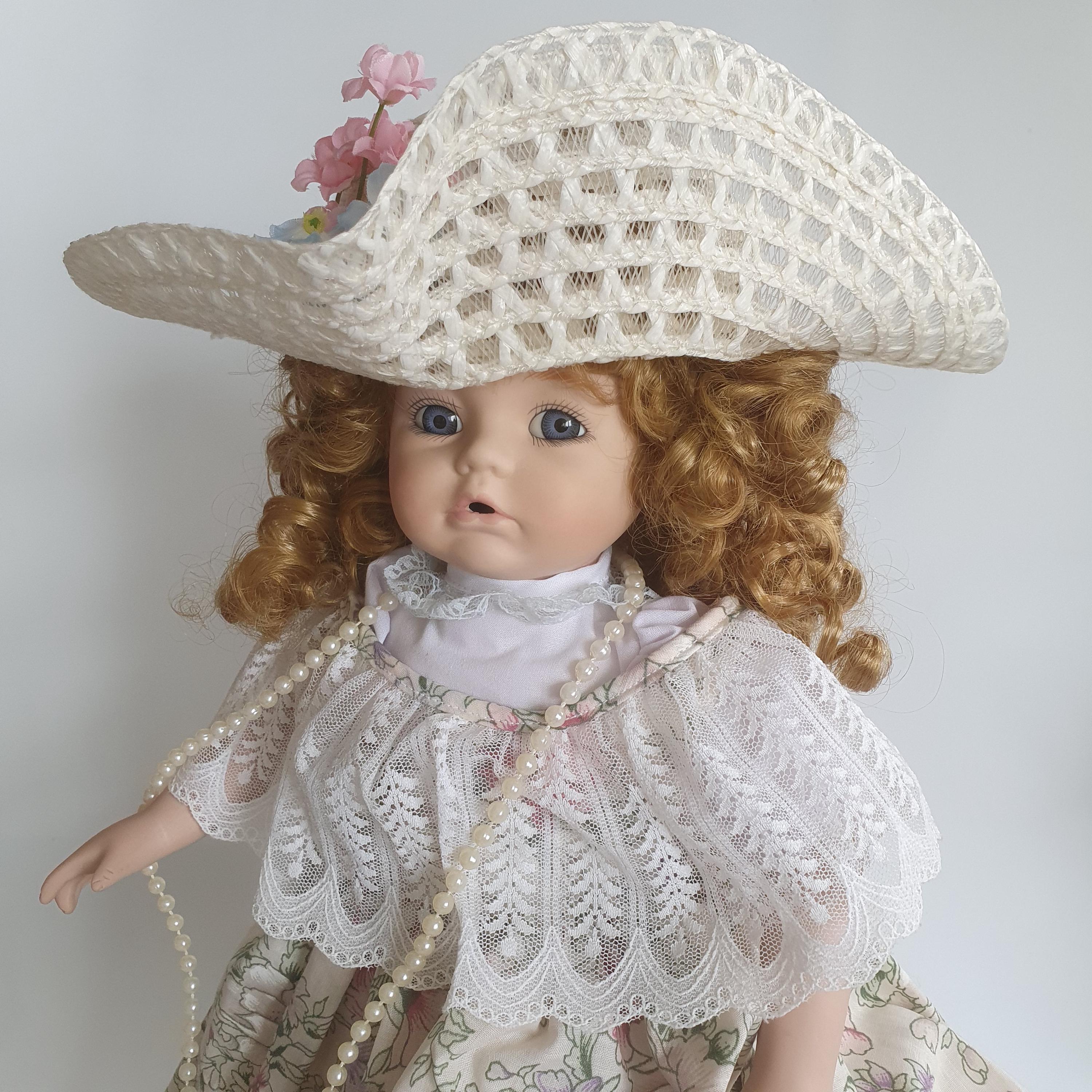 英国製Alberon Collector's Porcelain Doll Vintage limited edition porcelain doll, Alberon, Sophie, boxed