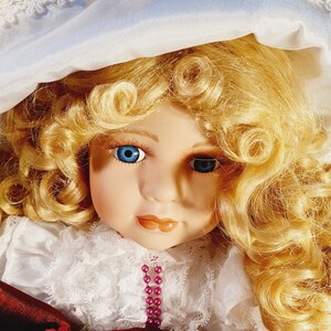 Porcelain Doll &quot;Courtney&quot; 17&quot; (43cm) by The Leonardo Collection, Vintage Limited Edition Collector’s Porcelain Doll (316)