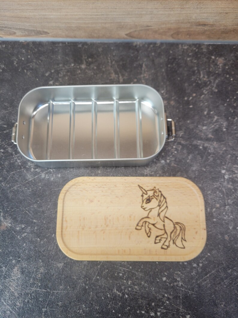 Metall Lunchbox personalisiert mit Holzdeckel Einhorn handgebrannt heimisches Buchenholz Mädchentraum Bild 10