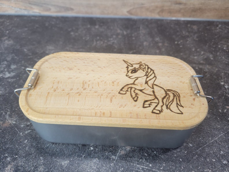 Metall Lunchbox personalisiert mit Holzdeckel Einhorn handgebrannt heimisches Buchenholz Mädchentraum Bild 4