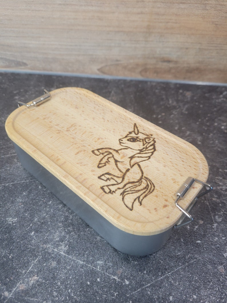 Metall Lunchbox personalisiert mit Holzdeckel Einhorn handgebrannt heimisches Buchenholz Mädchentraum Bild 6