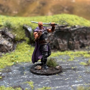 Hand Painted Human Male Ranger/Fighter Miniature