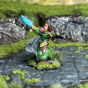 Hand Painted Female Dwarf Spellcaster