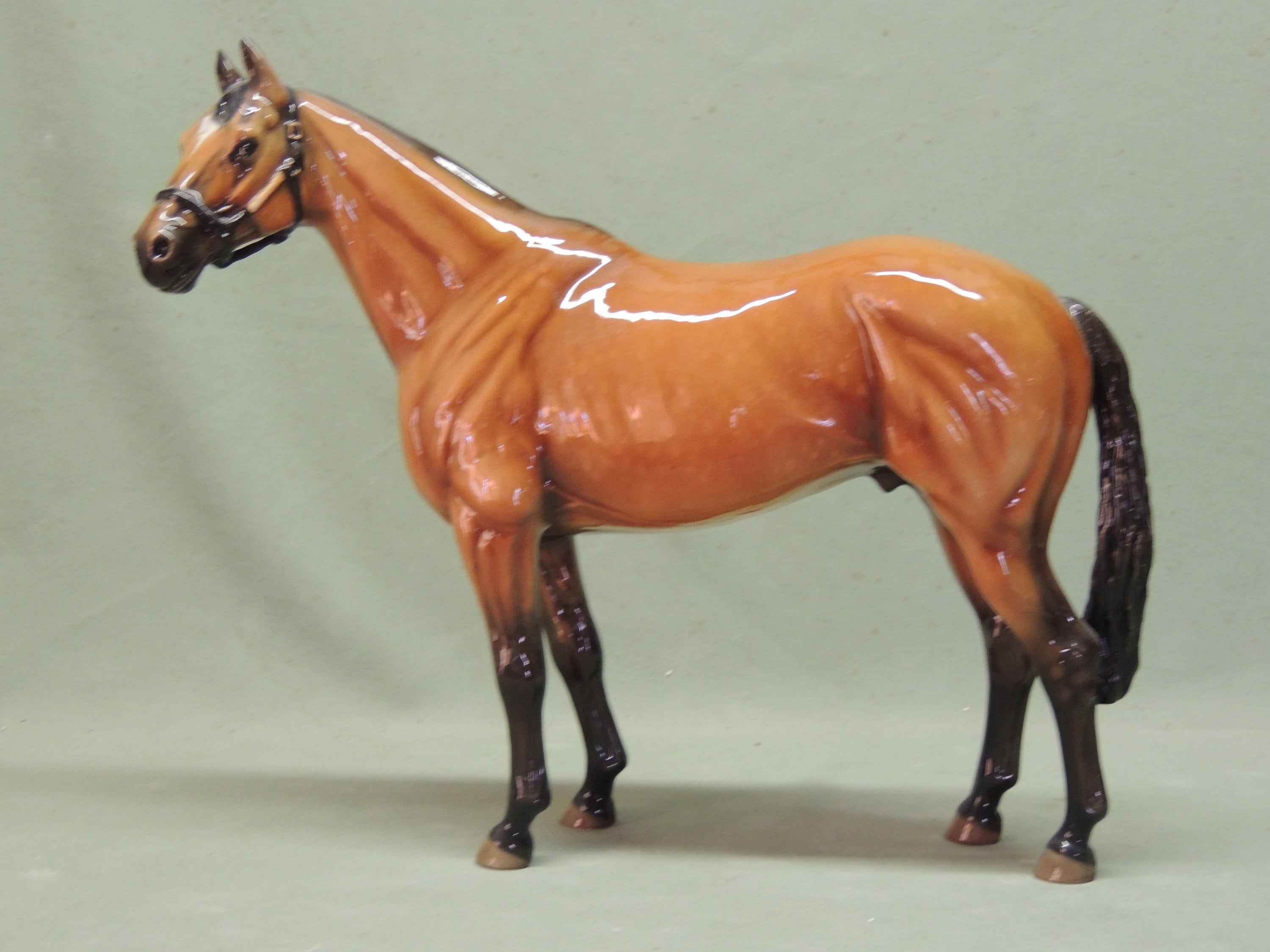 Thoroughbred Bay - Ceramic Figurine - 34cm Long x 29cm High - Ceramic Horse Figurine - Cheval Ceramics
