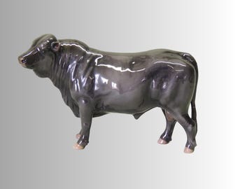 Toro Aberdeen Angus - 24 cm de largo x 14 cm de alto - Cheval Ceramics - Figura de cerámica