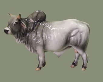 Grey Brahman - Ceramic Figurine -  23cm Long x 17cm High - Cheval Ceramics