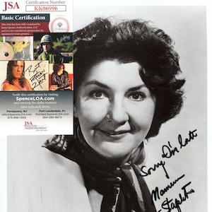 Maureen Stapleton Actress Hand Signed Autograph 8x10 Photo with JSA COA