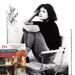 Elizabeth McGovern Actress Hand Signed Autograph 8x10 Photo with JSA COA