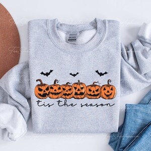 Tis The Season Halloween Sweatshirt, Halloween Crewneck Sweatshirt, Spooky Season Shirt, Pumpkin Sweater, Halloween Gift,Pumpkin Graphic Tee