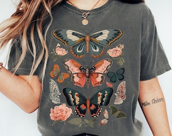 Comfort Colors® Butterfly Shirt, Butterfly Graphic Tee, Butterfly T shirt, Aesthetic Shirt, Cottage Core Shirt Women, Boho Shirt, Trendy Tee