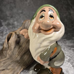 Vintage 1946 Walt Disney Sleepy Keramikfigur, Schal