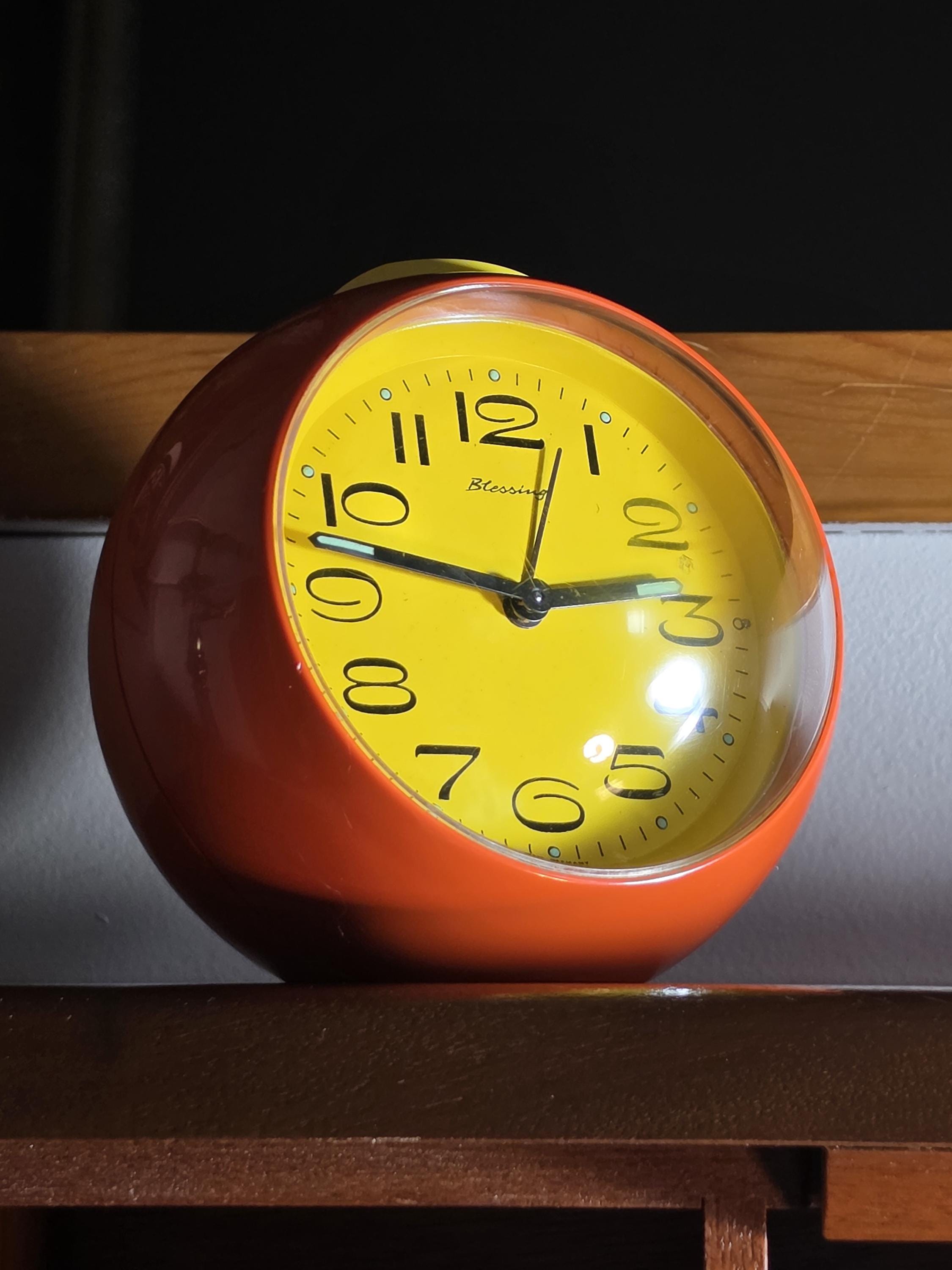 1970's Alarm Clock - Etsy Canada