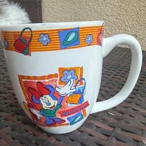 Large Disney Minnie Mouse coffee tea  Mug by FTD gift novelty
