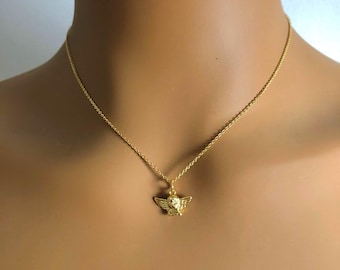 Delicate gold chain with angel in 18K gold, charm necklace with small baroque angel in a romantic style, guardian angel