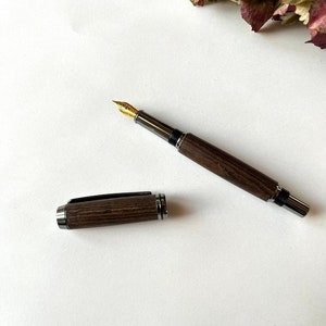 Gedraaide vulpen, vulpen gemaakt van hoogwaardig Bocote hout løvgran nr. 21