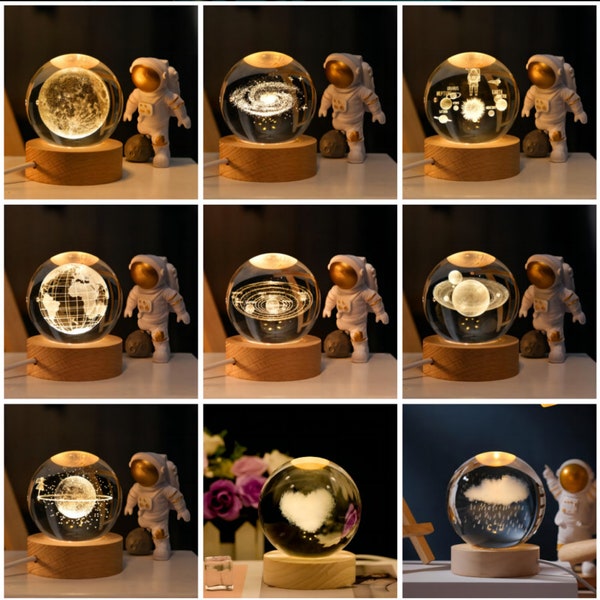 Veilleuse 3D en forme de Lune -en forme de boule de verre avec base en bois - Boule en cristal - LED - Galaxie - Planète  - Décoration