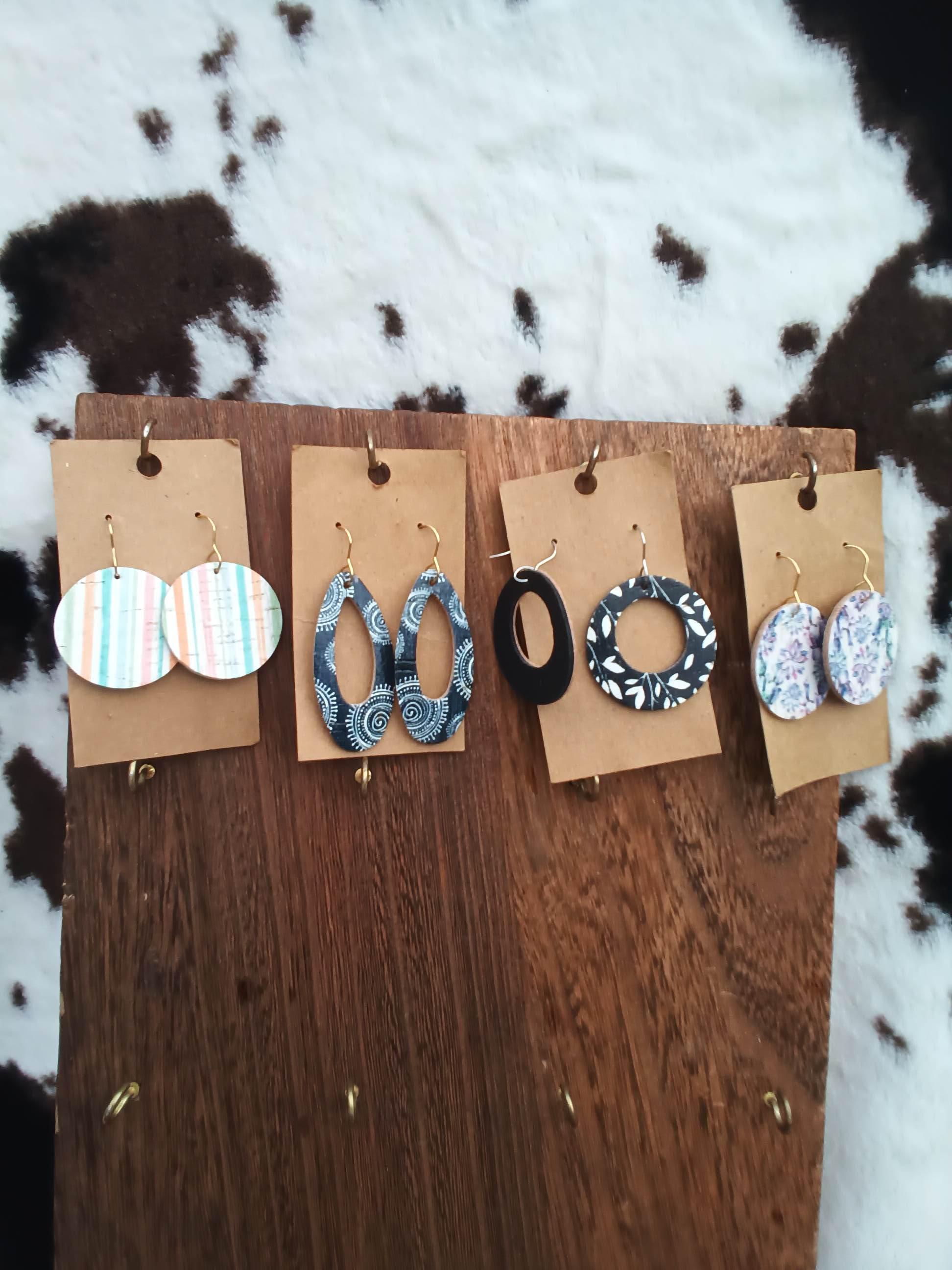 handmade leather earrings - Thumbnail 3