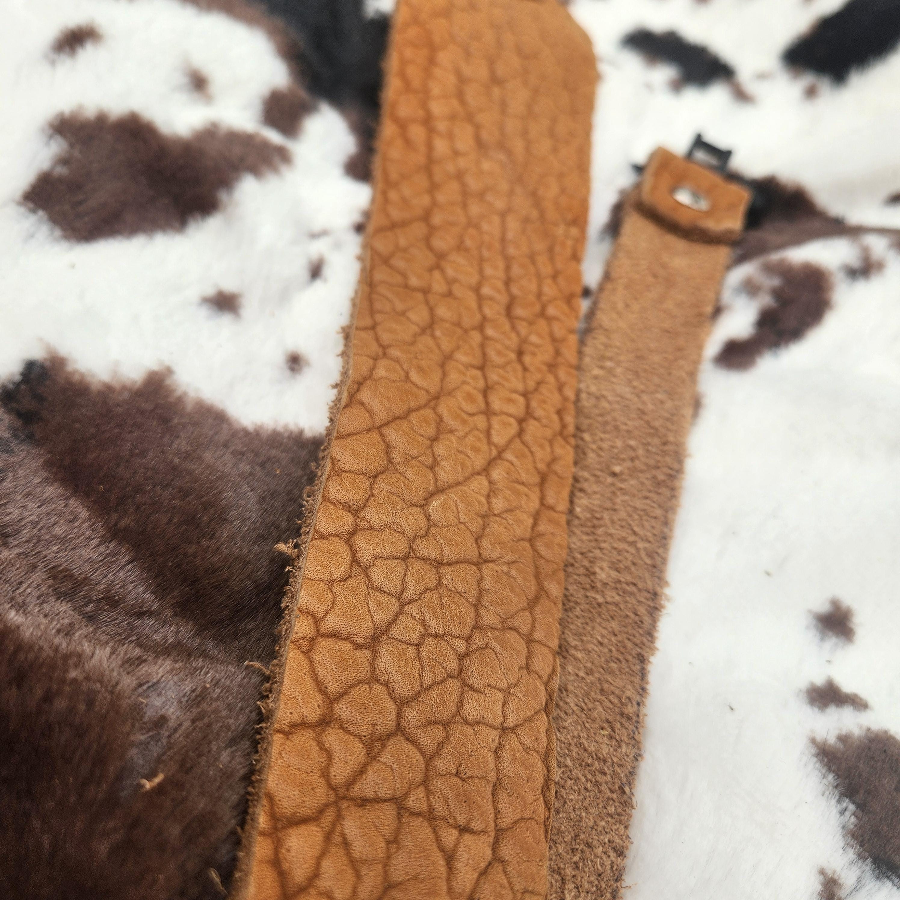 Leather Sling made out of shrunken bison - Thumbnail 2