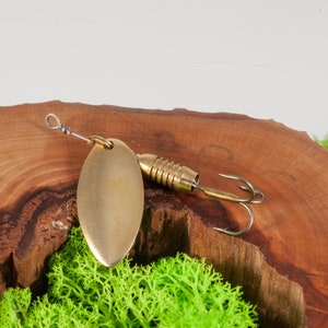 Artisan-Crafted fishing spinner with vintage Zenit Co. components (USSR 1989-1992)