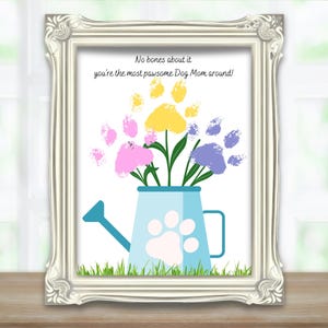 Cartão de aniversário para mãe de cachorro, arte com pegadas de patas para o Dia das Mães, arte com pegadas de flores, presente para mãe de cachorro, lembrança de animal de estimação, presente para cachorro no Dia das Mães