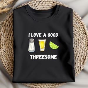 Trio tequila. Thema voor volwassenen Digitale download alleen voor donkere en lichte kleuren