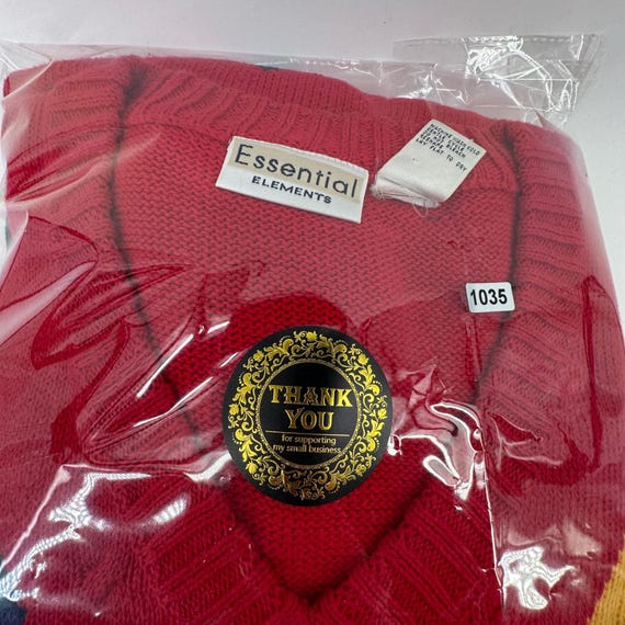 Essential Elements Vintage Red V-Neck Geometric D… - image 12