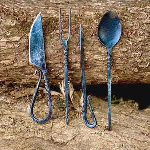 Juego de cubiertos medievales hechos a mano, ideal para la cocina, ideal para cumpleaños y aniversarios, juego de chef de 4 piezas, ideal para todos.