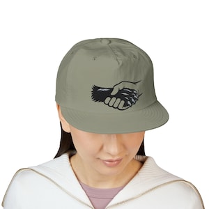Gorro con estampado de animales - Gorro para amantes de la vida silvestre - Gorro naturalista - Gorra de nailon del Consejo de Criaturas, eucalipto imagen 4