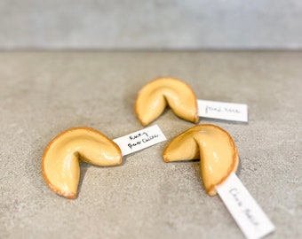 Fortune Cookie Place Card Holder