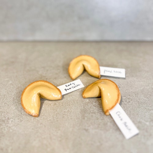 Fortune Cookie Place Card Holder