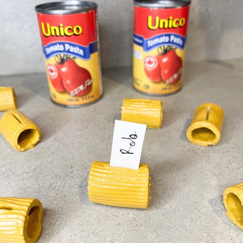 Rigatoni Place Card Holder
