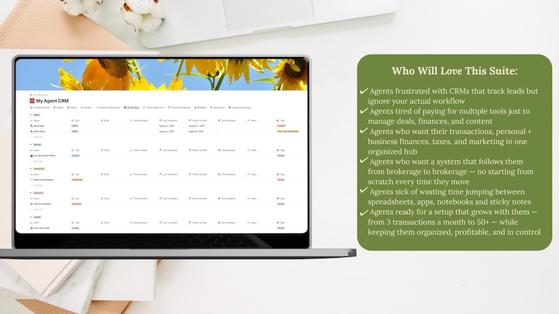 K&ouml;nnte beinhalten: Ein Laptop mit einer CRM-Oberfl&auml;che und einem Sonnenblumen-Hintergrund. Eine gr&uuml;ne Box auf der rechten Seite listet Funktionen f&uuml;r Agenten auf, einschlie&szlig;lich Workflow-Management und organisierter Finanzen. Der Laptop steht auf einer hellen Oberfl&auml;che.