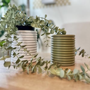 Modern Spiral Planter: Unique 3D Printed Plant Decor