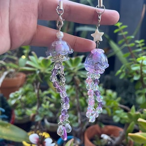 Jellyfish keychain
