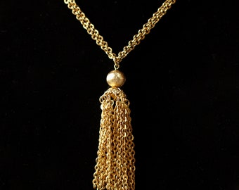 Vintage Long Gold Tone Tassel Chain Link Necklace - 28 inches with 3 inch tassel