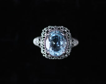 Sterling Silber mit großen Blautopas Edelstein filigrane Detail Ring Größe 10,75