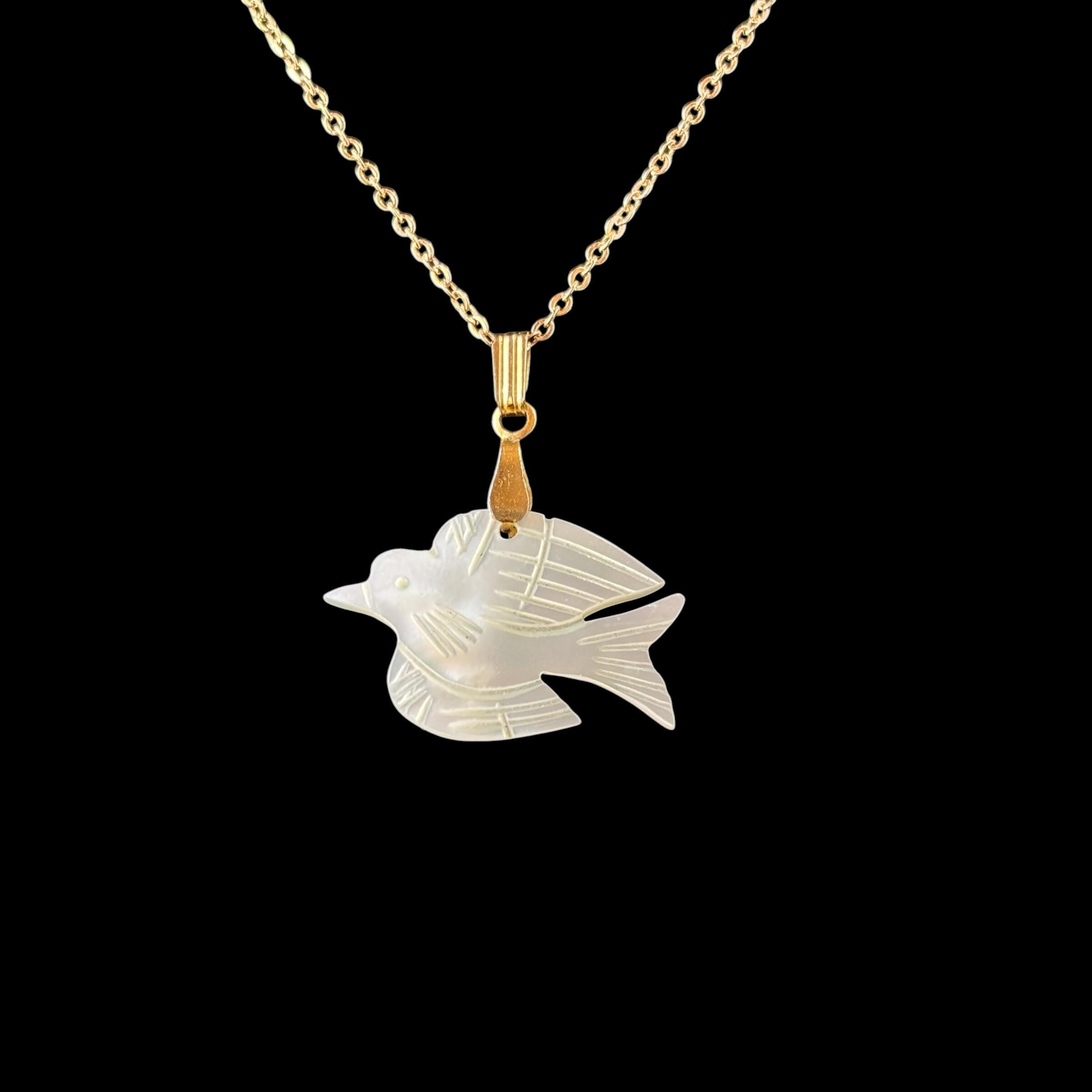 Vintage Carved Dove Mother of Pearl Pendant Necklace 17in - Etsy