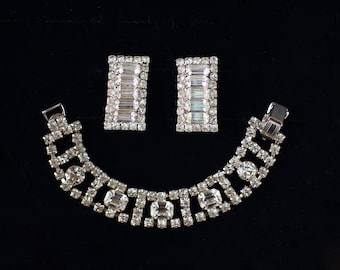 Vintage 50s Clear Rhinestone Silver Tone Bracelet and Clip On Earring Jewelry Set