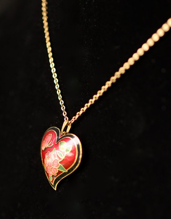 Vintage Cloisonné Heart Gold Tone Pendant Necklac… - image 3