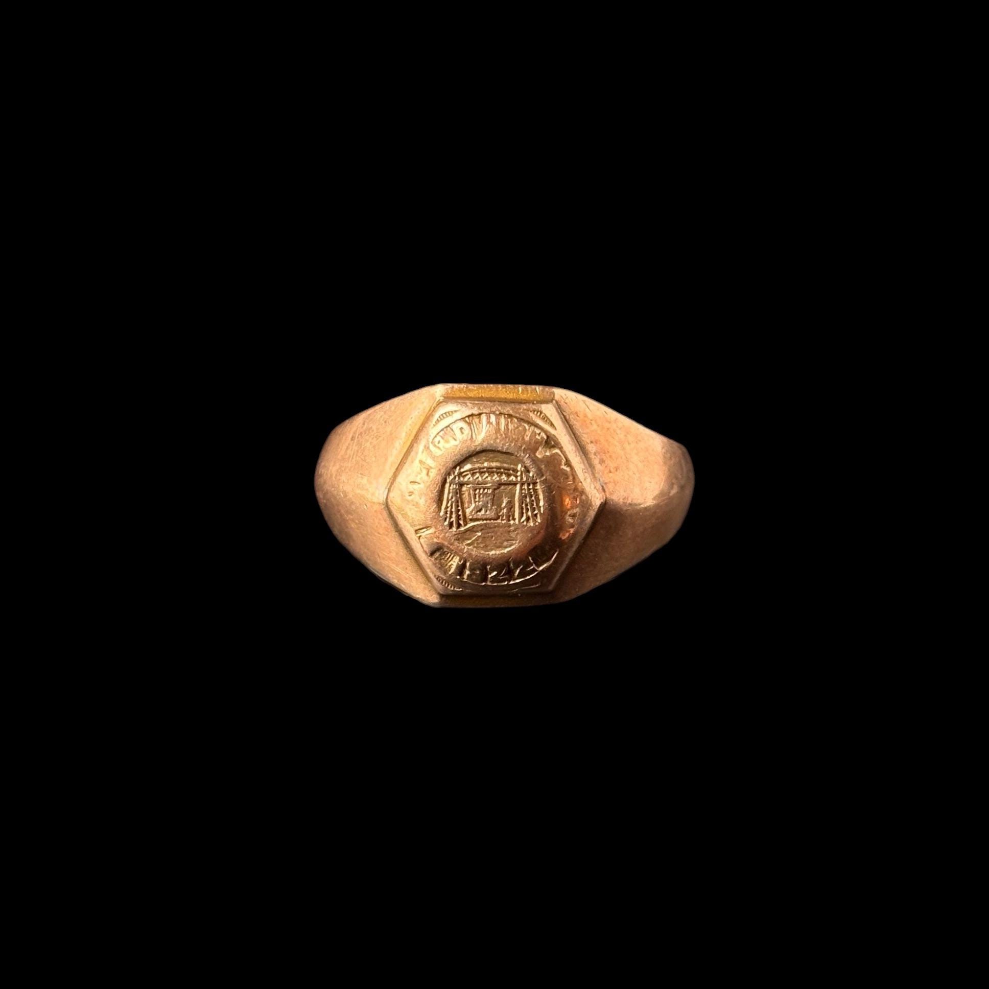 1920s High School Ring - Etsy