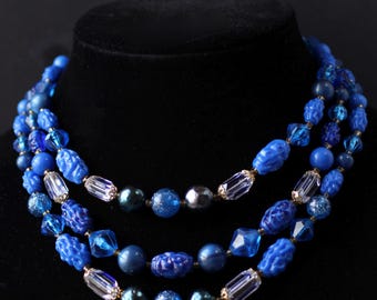 Collier Vintage 3 Rangs Perles Rouges Et Noires Avec Pampilles – Réglable – Très Bon état