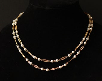 Vintage TRIFARI Faux Pearl and Gold Tone Filigree Chain Link Double Stranded Necklace - Signed - 18 inches