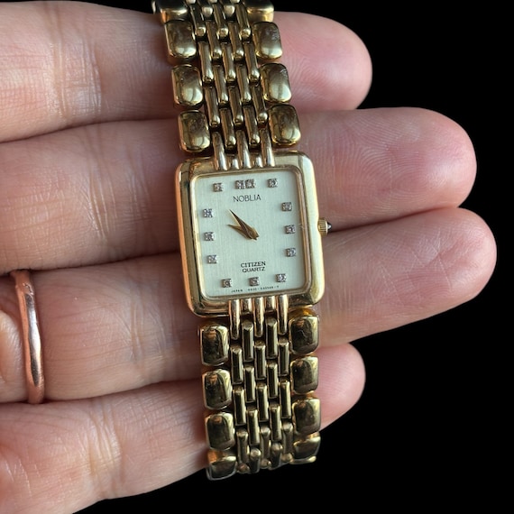 Vintage Citizen Noblia Rectangular Gold Tone Quartz Watch With