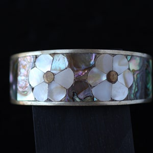 Vintage MEXICO Alpaca Abalone Mother of Pearl Inlay Flower Bangle Cuff Bracelet